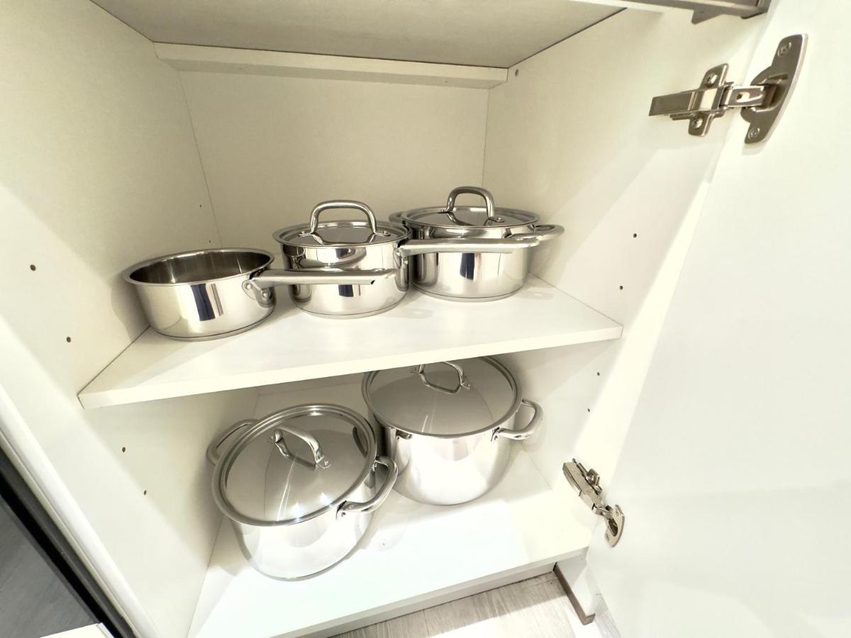 3Bedroom, 2Bathroom, Balcony,Luxury Flat Westfield Londra Exterior foto